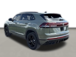 Volkswagen Atlas Cross Sport 2.0T SEL R-Line Black 4MOTION 2026