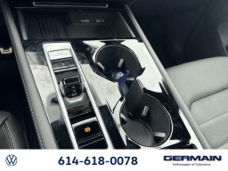 Volkswagen Atlas Cross Sport 2.0T SEL R-Line Black 4MOTION 2026