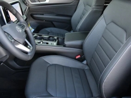 Volkswagen Atlas Cross Sport 2.0T SEL R-Line Black 4MOTION 2026