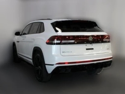 Volkswagen Atlas Cross Sport 2.0T SEL R-Line Black 4MOTION 2026