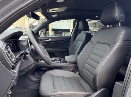 Volkswagen Atlas Cross Sport 2.0T SEL R-Line Black 4MOTION 2026