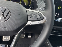 Volkswagen Atlas Cross Sport 2.0T SEL R-Line Black 4MOTION 2026