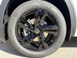 Volkswagen Atlas Cross Sport 2.0T SEL R-Line Black 4MOTION 2026