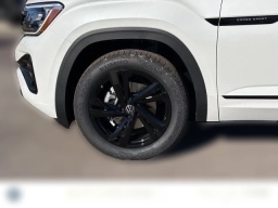 Volkswagen Atlas Cross Sport 2.0T SEL R-Line Black 4MOTION 2026