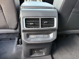 Volkswagen Atlas Cross Sport 2.0T SEL 4MOTION 2026