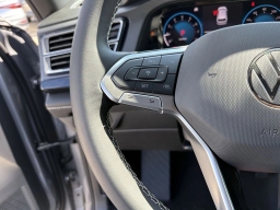 Volkswagen Atlas Cross Sport 2.0T SEL 4MOTION 2026