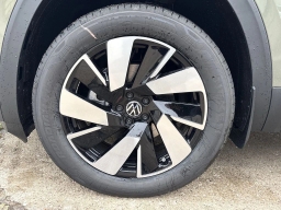 Volkswagen Atlas Cross Sport 2.0T SEL 4MOTION 2026