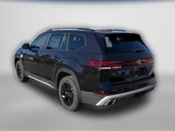 Volkswagen Atlas 2.0T Peak Edition 4MOTION 2026
