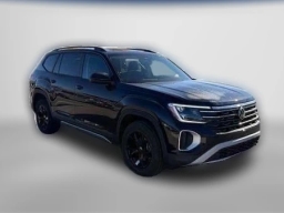 Volkswagen Atlas 2.0T Peak Edition 4MOTION 2026