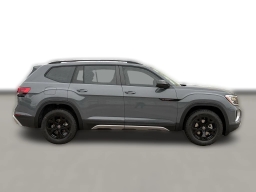 Volkswagen Atlas 2.0T Peak Edition 4MOTION 2026