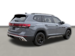 Volkswagen Atlas 2.0T Peak Edition 4MOTION 2026