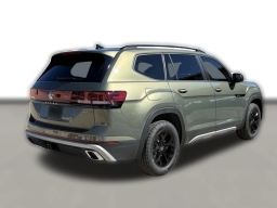 Volkswagen Atlas 2.0T Peak Edition 4MOTION 2026