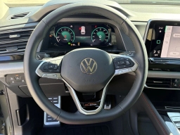 Volkswagen Atlas 2.0T Peak Edition 4MOTION 2026