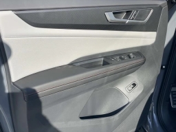 Volkswagen Atlas 2.0T Peak Edition 4MOTION 2026