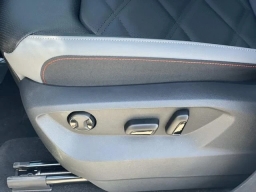 Volkswagen Atlas 2.0T Peak Edition 4MOTION 2026