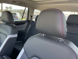 Volkswagen Atlas 2.0T Peak Edition 4MOTION 2026