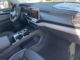 Volkswagen Atlas 2.0T Peak Edition 4MOTION 2026