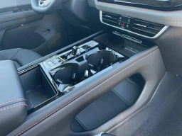 Volkswagen Atlas 2.0T Peak Edition 4MOTION 2026