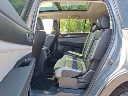 Volkswagen Atlas 2.0T Peak Edition 4MOTION 2026