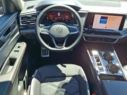 Volkswagen Atlas 2.0T Peak Edition 4MOTION 2026