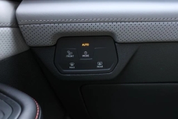 Volkswagen Atlas 2.0T Peak Edition 4MOTION 2026