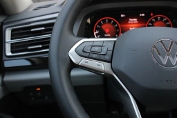 Volkswagen Atlas 2.0T Peak Edition 4MOTION 2026