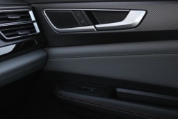 Volkswagen Atlas 2.0T Peak Edition 4MOTION 2026
