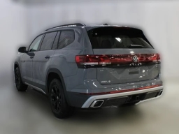 Volkswagen Atlas 2.0T Peak Edition 4MOTION 2026