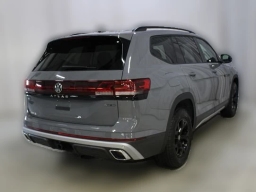 Volkswagen Atlas 2.0T Peak Edition 4MOTION 2026