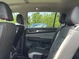 Volkswagen Atlas 2.0T Peak Edition 4MOTION 2026