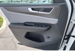 Volkswagen Atlas 2.0T Peak Edition 4MOTION 2026