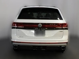 Volkswagen Atlas 2.0T Peak Edition 4MOTION 2026