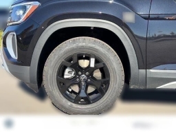 Volkswagen Atlas 2.0T Peak Edition 4MOTION 2026