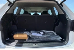 Volkswagen Atlas 2.0T Peak Edition 4MOTION 2026