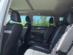 Volkswagen Atlas 2.0T Peak Edition 4MOTION 2026