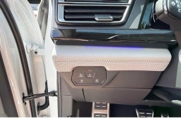 Volkswagen Atlas 2.0T Peak Edition 4MOTION 2026