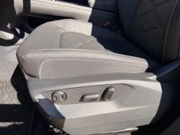 Volkswagen Atlas Cross Sport 2.0T SE FWD 2026