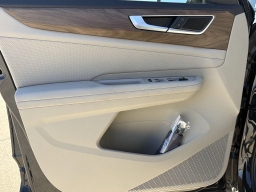 Volkswagen Atlas 2.0T SE FWD 2026