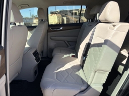 Volkswagen Atlas 2.0T SE FWD 2026