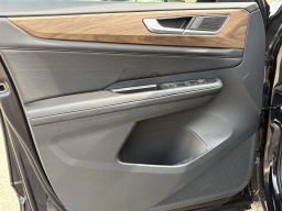 Volkswagen Atlas 2.0T SE FWD 2026