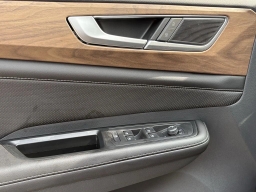 Volkswagen Atlas 2.0T SE FWD 2026