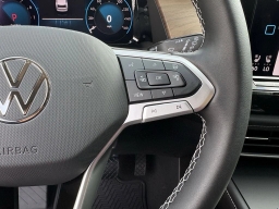 Volkswagen Atlas 2.0T SE FWD 2026