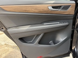 Volkswagen Atlas 2.0T SE FWD 2026