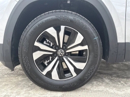 Volkswagen Atlas 2.0T SE FWD 2026