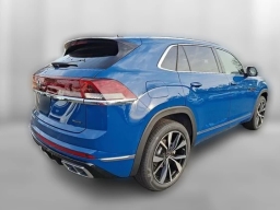 Volkswagen Atlas Cross Sport 2.0T SEL Premium R-Line 4MOTION 2026