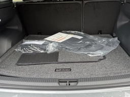 Volkswagen Atlas Cross Sport 2.0T SEL Premium R-Line 4MOTION 2026