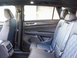 Volkswagen Atlas Cross Sport 2.0T SEL Premium R-Line 4MOTION 2026