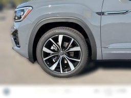 Volkswagen Atlas Cross Sport 2.0T SEL Premium R-Line 4MOTION 2026