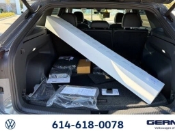 Volkswagen Atlas Cross Sport 2.0T SEL Premium R-Line 4MOTION 2026