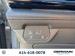 Volkswagen Atlas Cross Sport 2.0T SEL Premium R-Line 4MOTION 2026